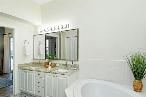 4563 Samoset Drive Sarasota FL 34241
