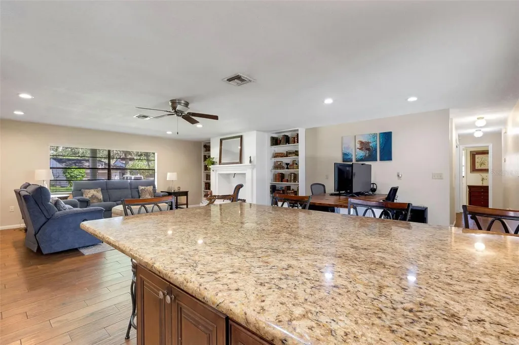 6318 Oak Square W Lakeland FL 33813
