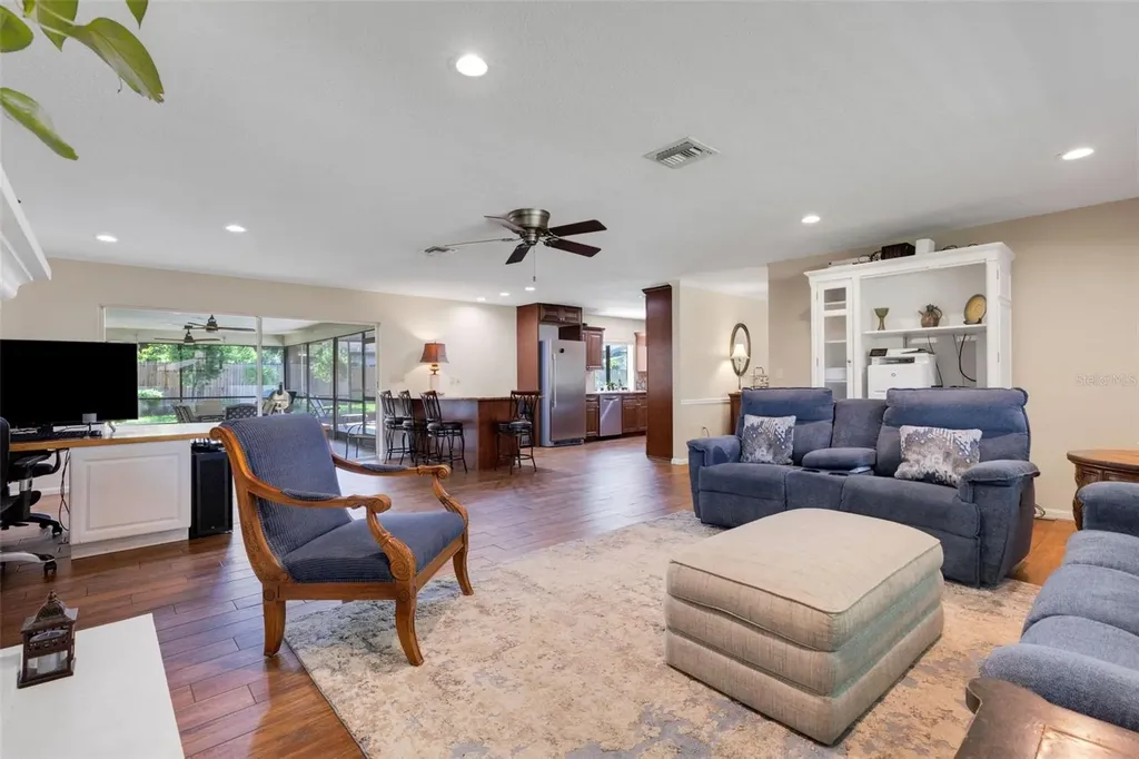 6318 Oak Square W Lakeland FL 33813
