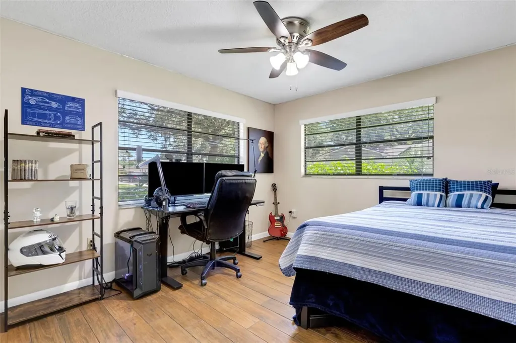6318 Oak Square W Lakeland FL 33813