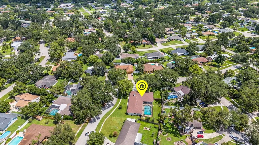 6318 Oak Square W Lakeland FL 33813