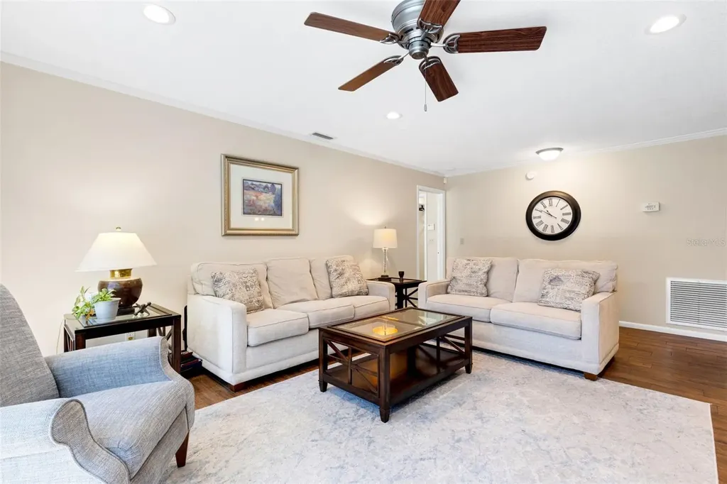 6318 Oak Square W Lakeland FL 33813