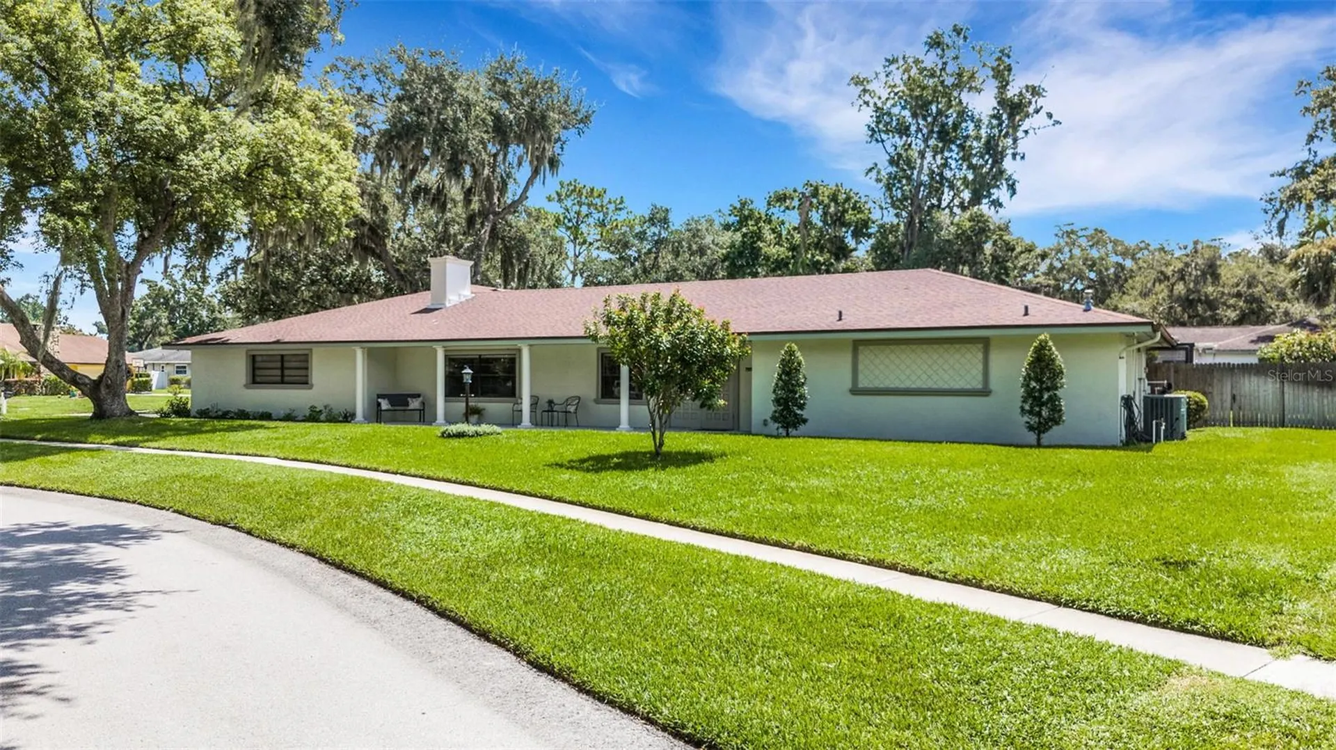 6318 Oak Square W Lakeland FL 33813