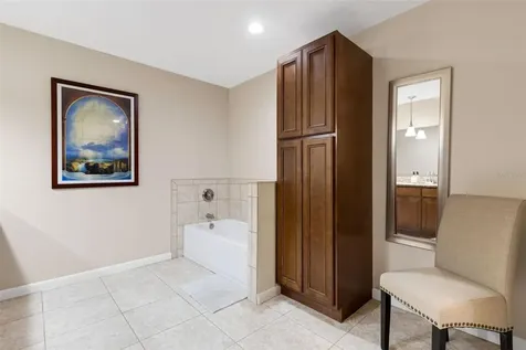 6318 Oak Square W Lakeland FL 33813