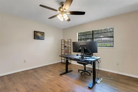 6318 Oak Square W Lakeland FL 33813