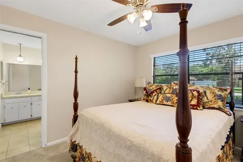 6318 Oak Square W Lakeland FL 33813
