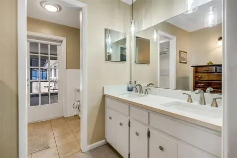 6318 Oak Square W Lakeland FL 33813