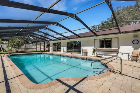6318 Oak Square W Lakeland FL 33813