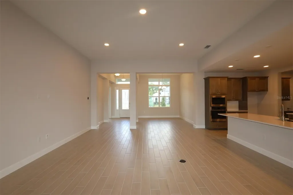 3811 Wolves Creek Place Apopka FL 32712