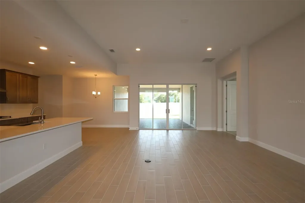 3811 Wolves Creek Place Apopka FL 32712