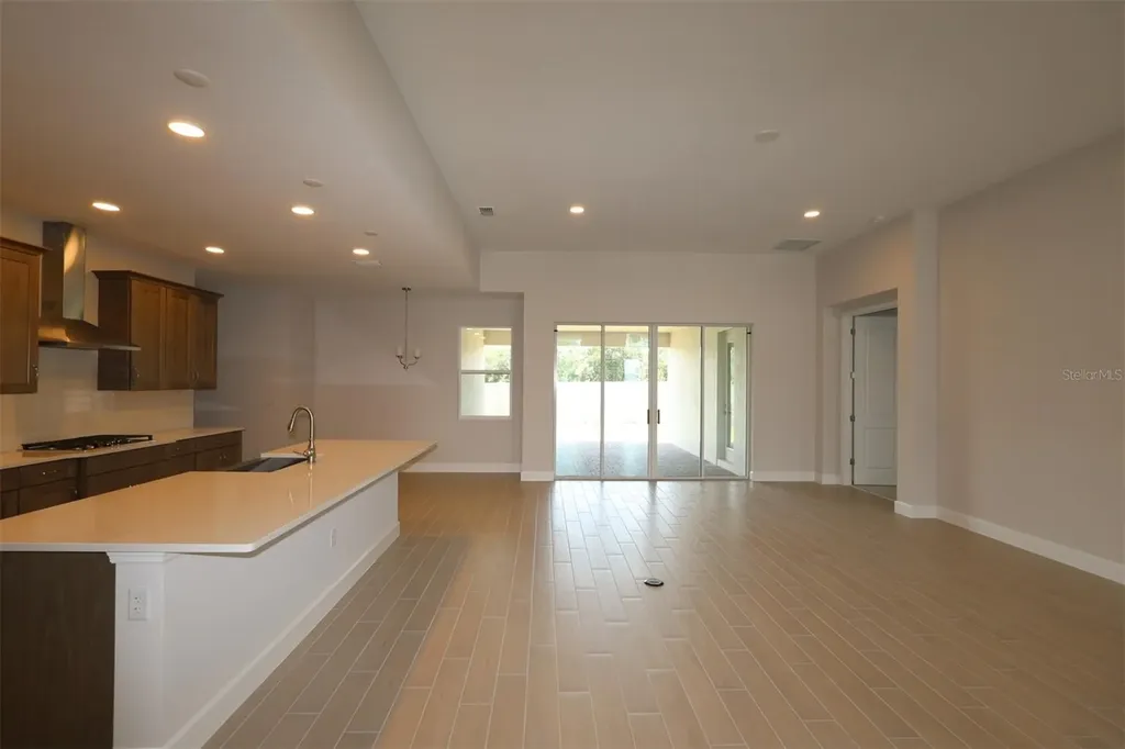 3811 Wolves Creek Place Apopka FL 32712