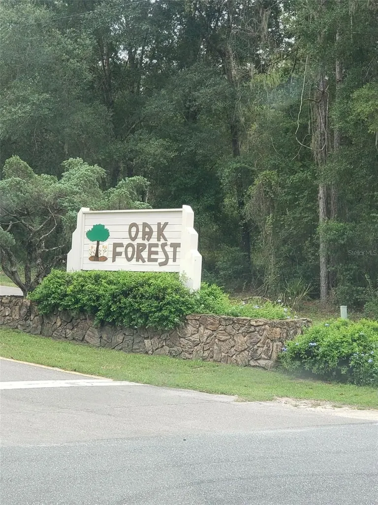 12480 S Fern Point Floral City FL 34436