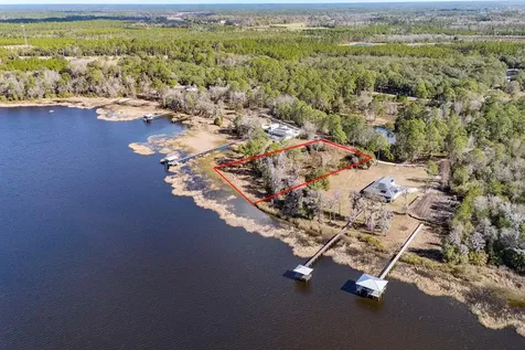 Lakeshore Drive Starke FL 32091