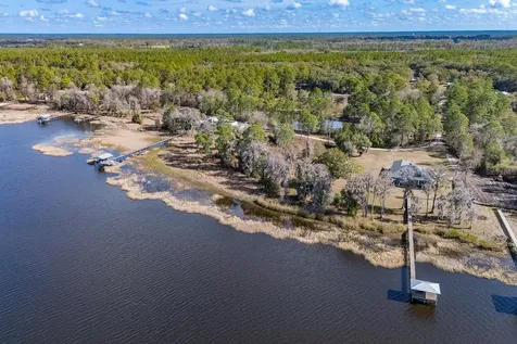 Lakeshore Drive Starke FL 32091