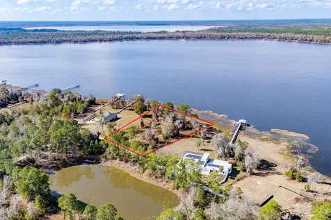 Lakeshore Drive Starke FL 32091