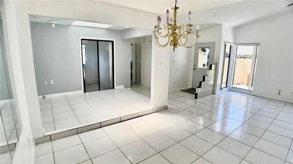 761 Golden Sunshine Circle Orlando FL 32807
