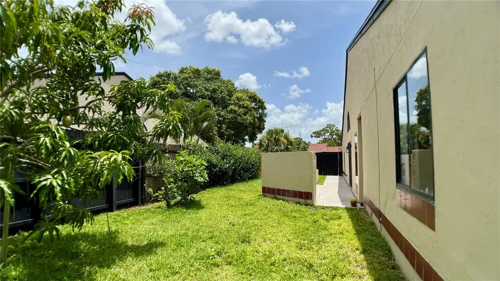 761 Golden Sunshine Circle Orlando FL 32807