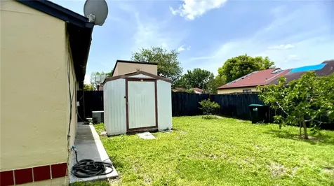 761 Golden Sunshine Circle Orlando FL 32807
