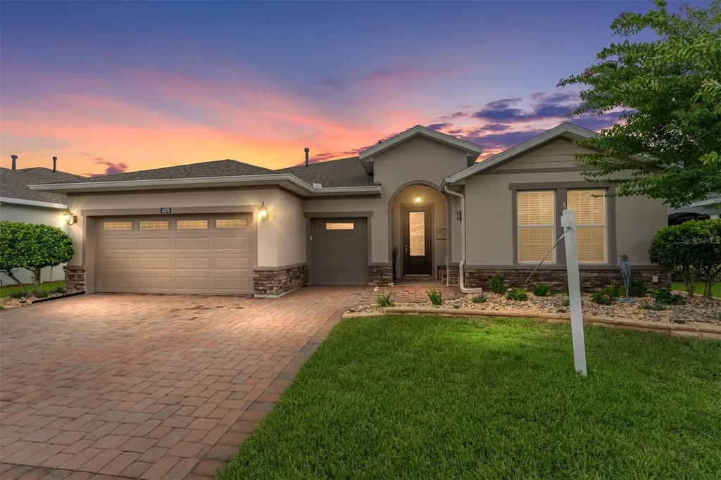 4379 NW 56th Court Ocala FL 34482