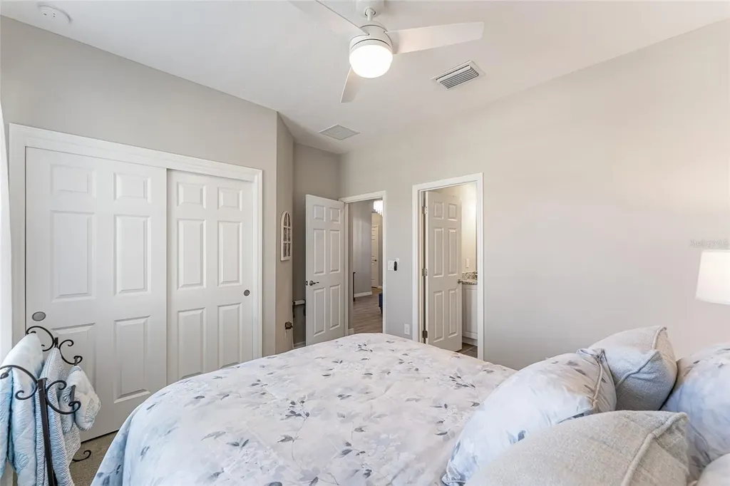 4379 NW 56th Court Ocala FL 34482