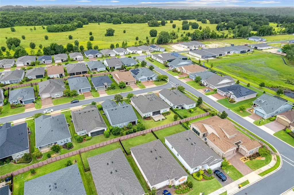4379 NW 56th Court Ocala FL 34482