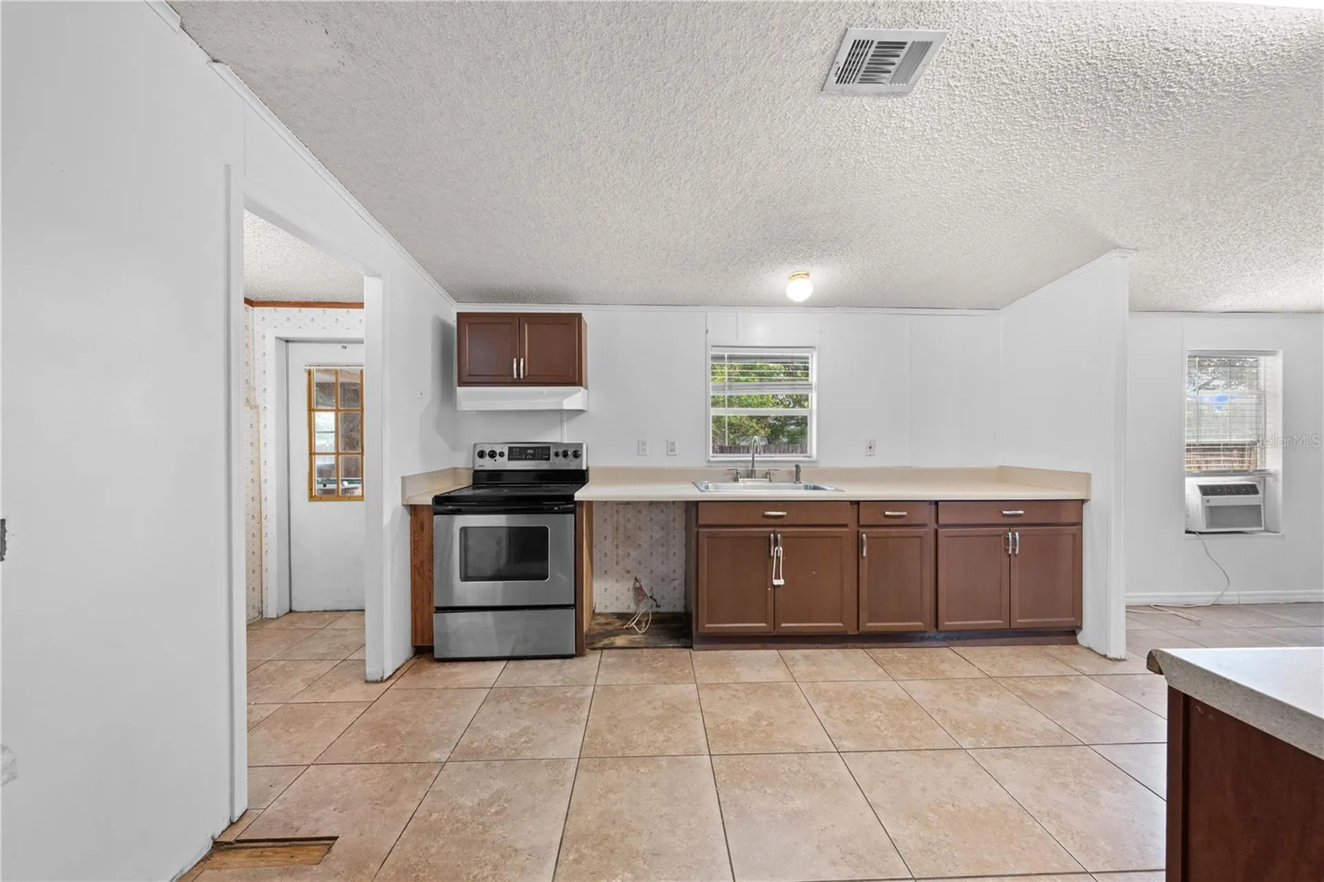 2639 Liberty Boulevard Kissimmee FL 34741