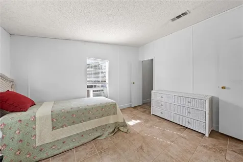 2639 Liberty Boulevard Kissimmee FL 34741