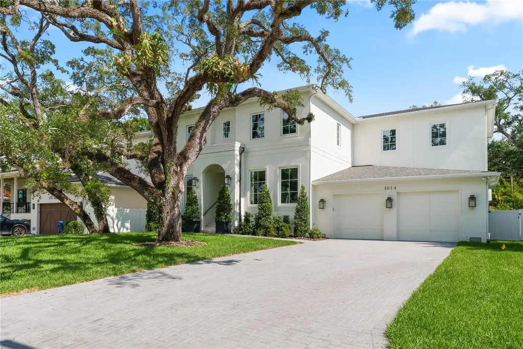 4614 Tennyson Tampa FL 33629