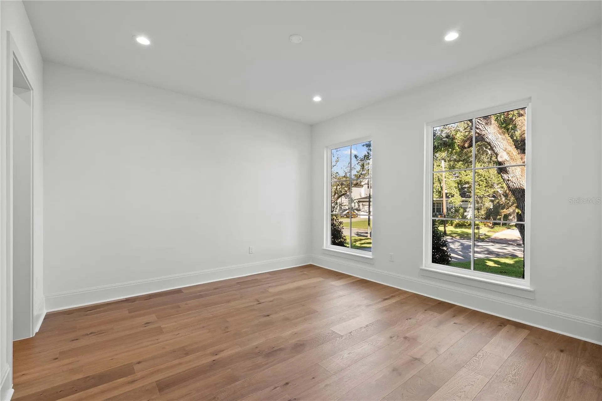 4614 Tennyson Tampa FL 33629