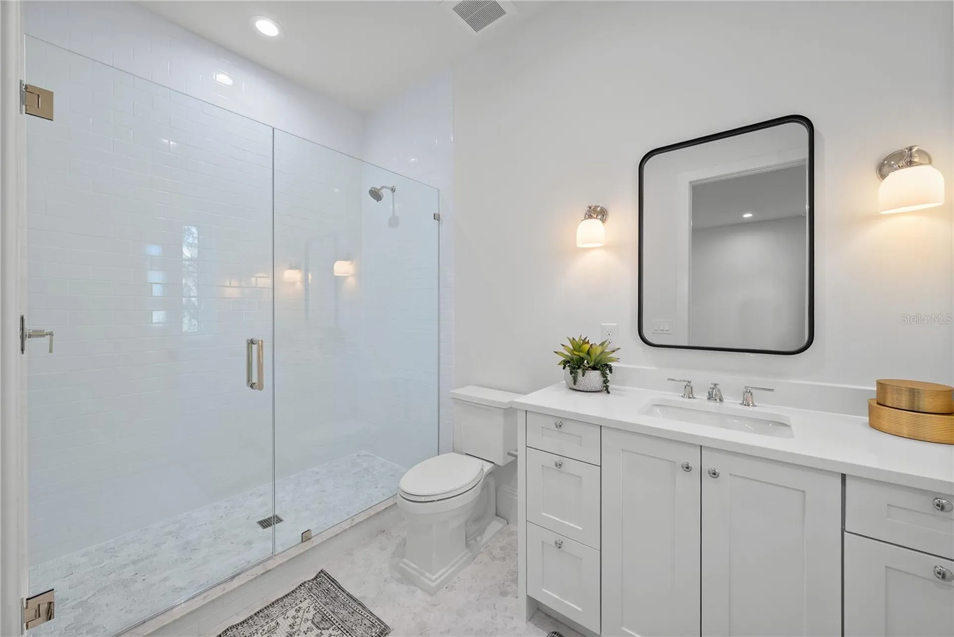 4614 Tennyson Tampa FL 33629