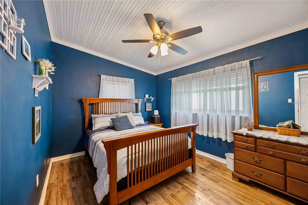 1915 3rd Avenue E Bradenton FL 34208