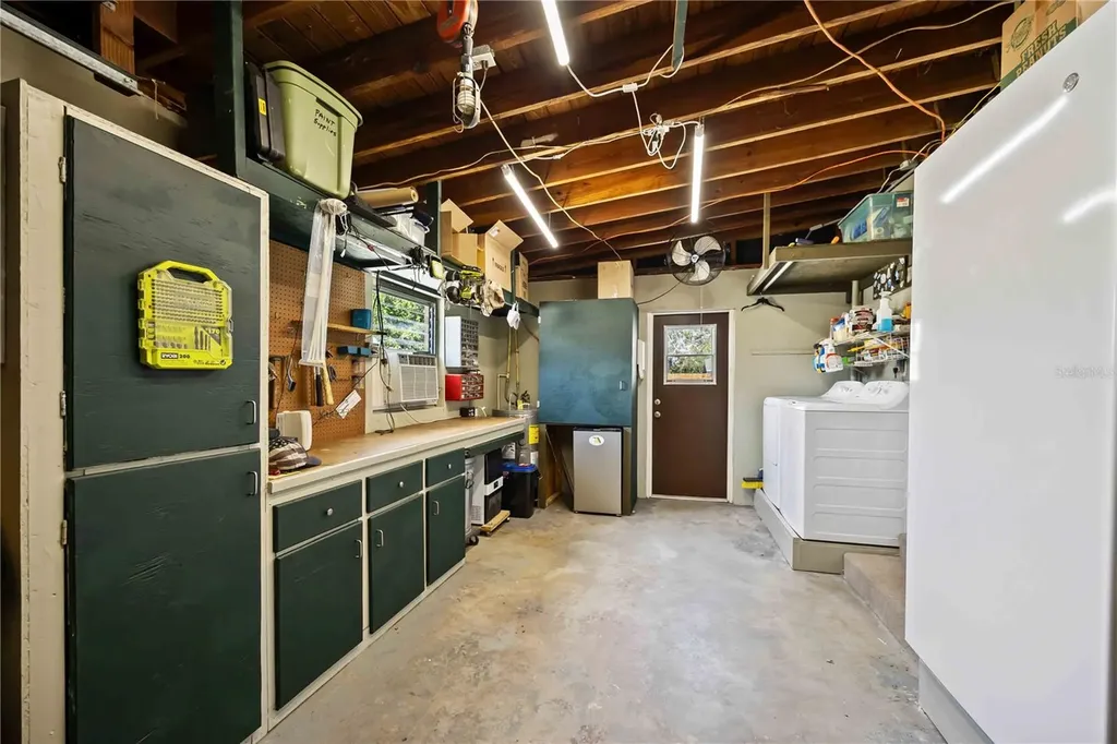 1915 3rd Avenue E Bradenton FL 34208
