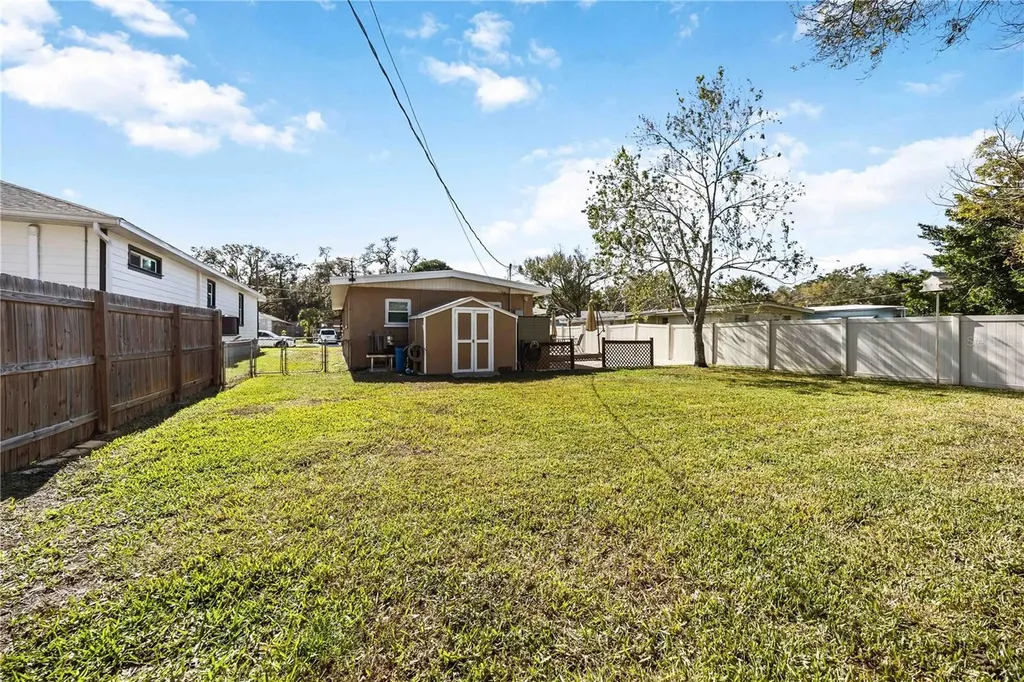 1915 3rd Avenue E Bradenton FL 34208