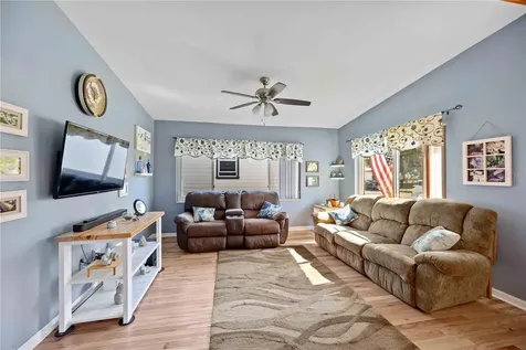 1915 3rd Avenue E Bradenton FL 34208