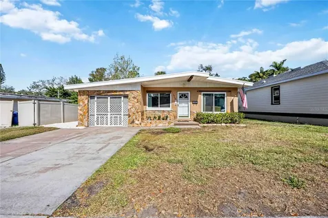 1915 3rd Avenue E Bradenton FL 34208