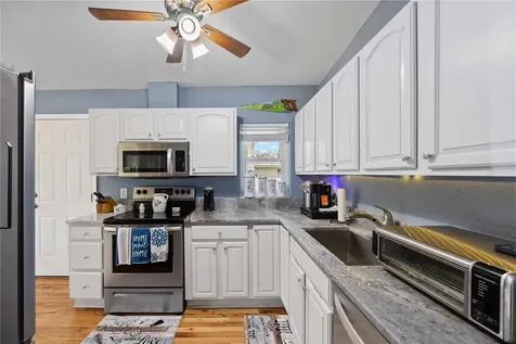 1915 3rd Avenue E Bradenton FL 34208