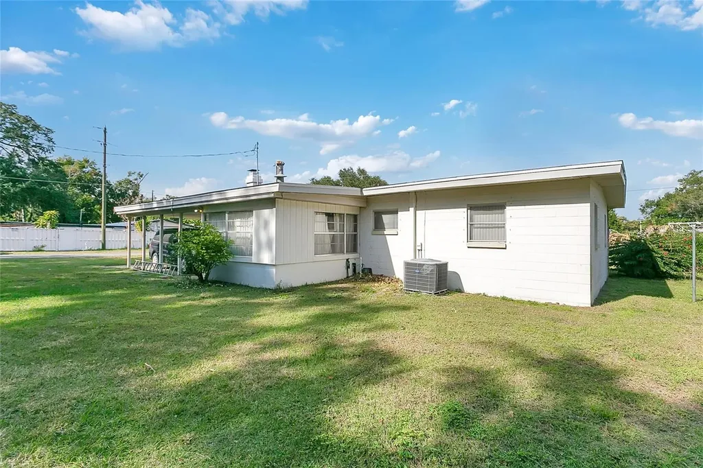 306 Nanette Drive Orlando FL 32839