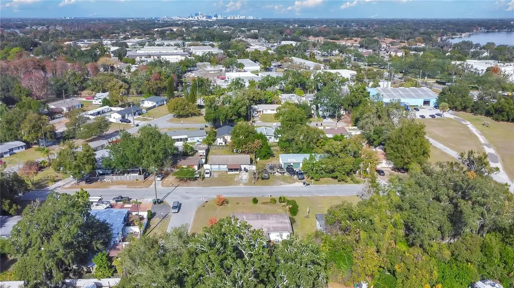 306 Nanette Drive Orlando FL 32839