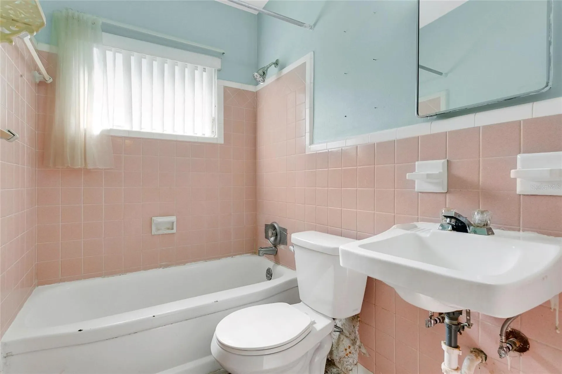 306 Nanette Drive Orlando FL 32839