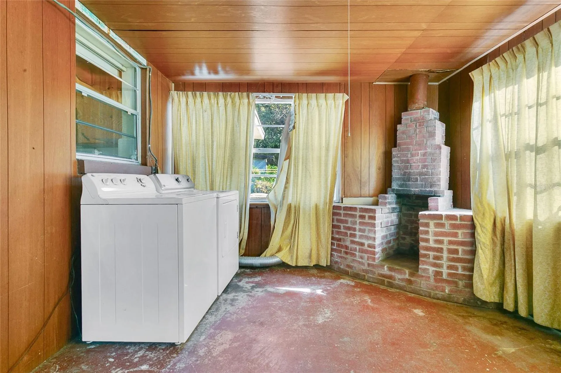 306 Nanette Drive Orlando FL 32839