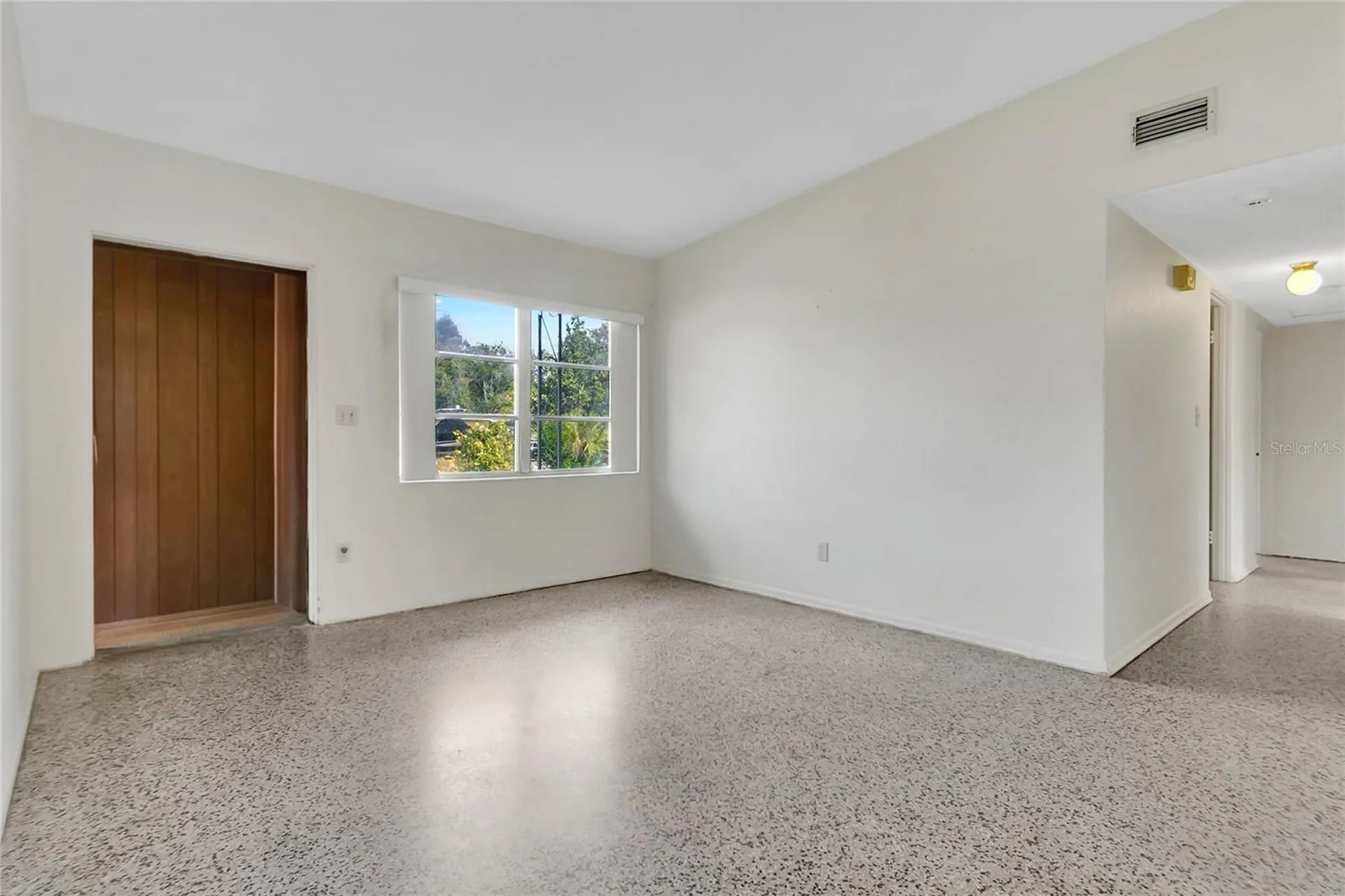 306 Nanette Drive Orlando FL 32839