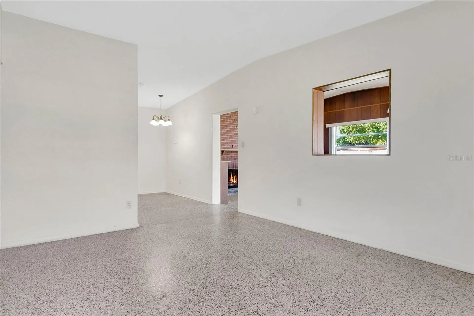 306 Nanette Drive Orlando FL 32839
