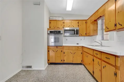 306 Nanette Drive Orlando FL 32839