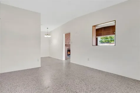 306 Nanette Drive Orlando FL 32839