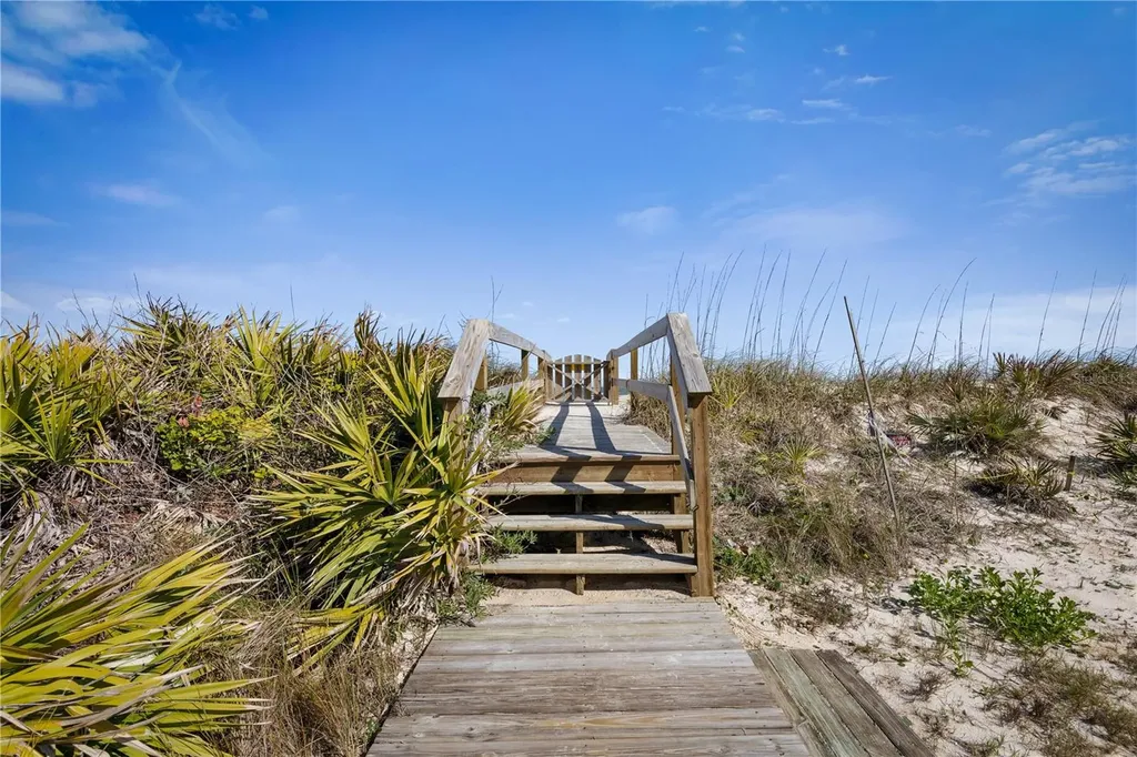 19 Deerwood Street Palm Coast FL 32137