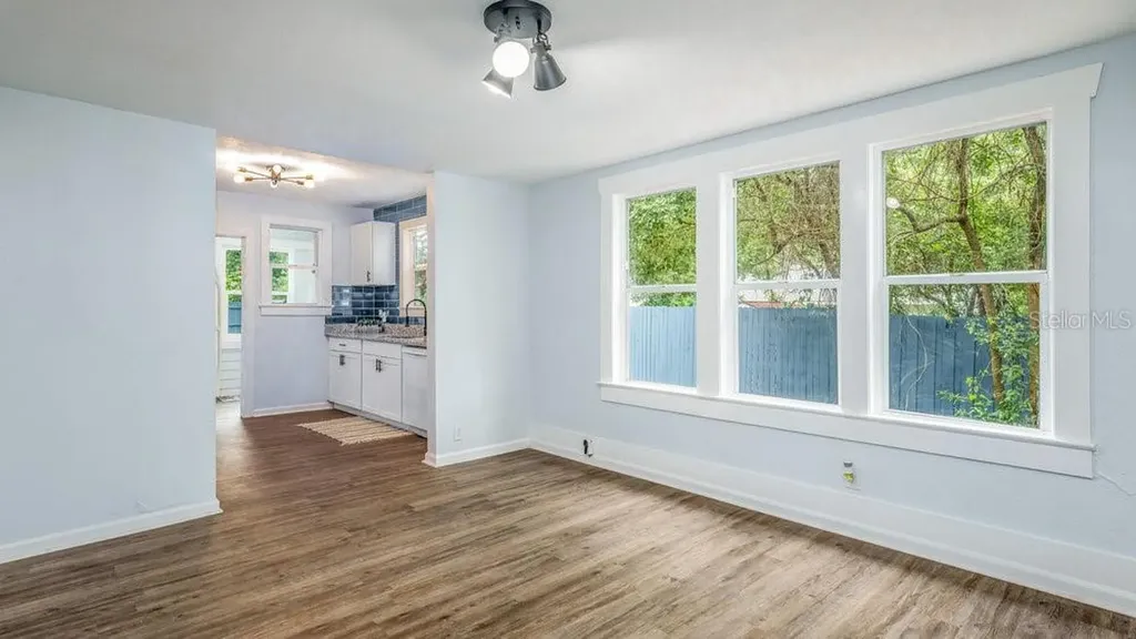 912 E Carolina Avenue Deland FL 32724