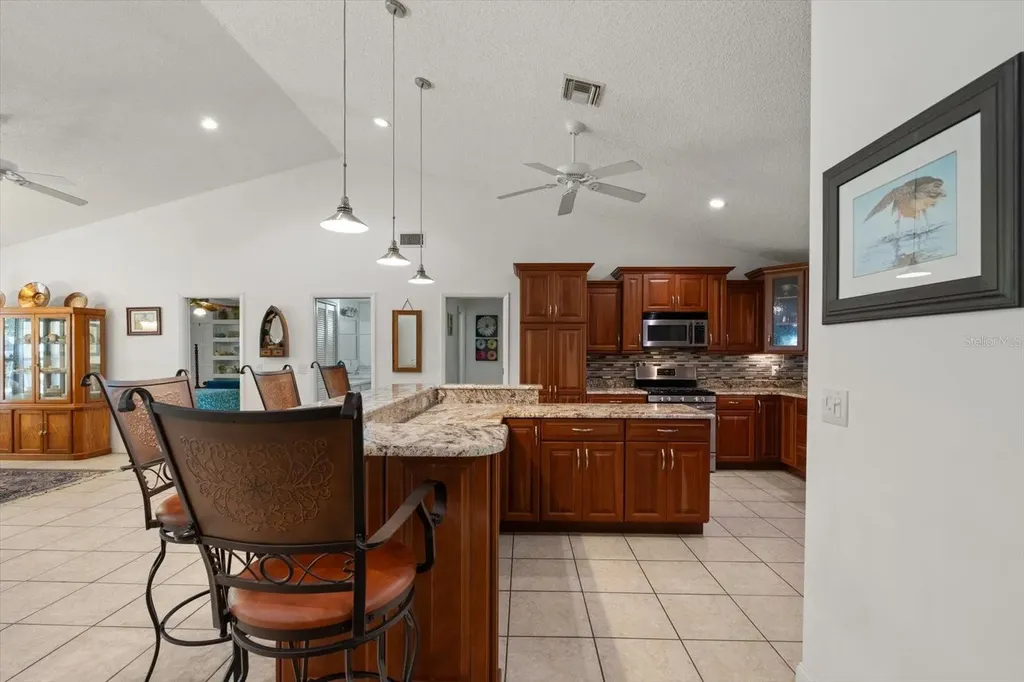 13719 Seminole Trail Wimauma FL 33598