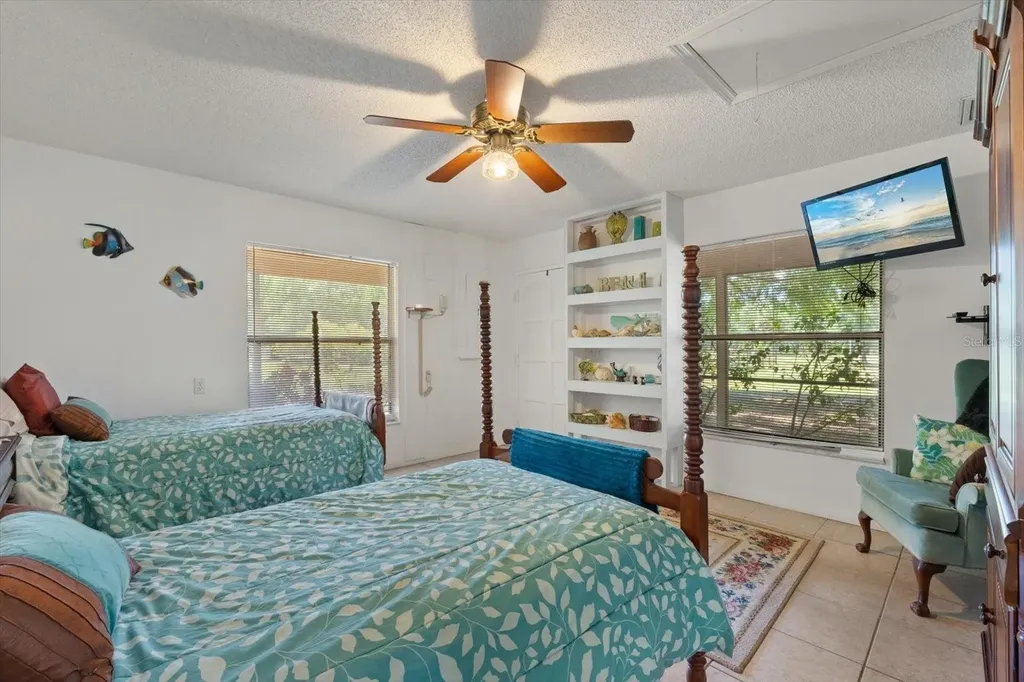 13719 Seminole Trail Wimauma FL 33598