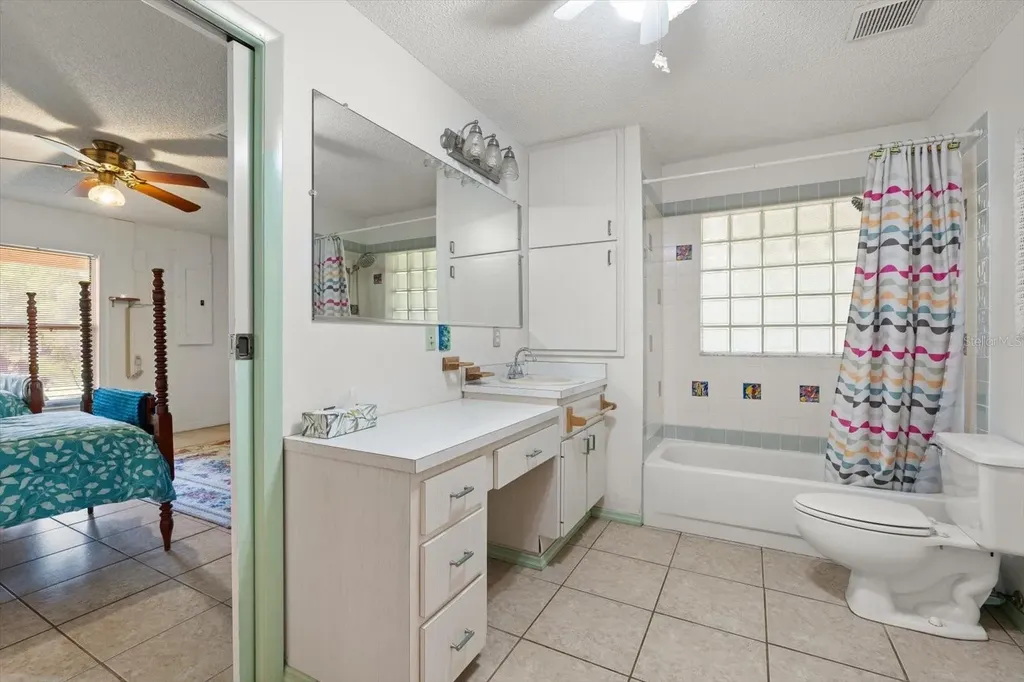 13719 Seminole Trail Wimauma FL 33598