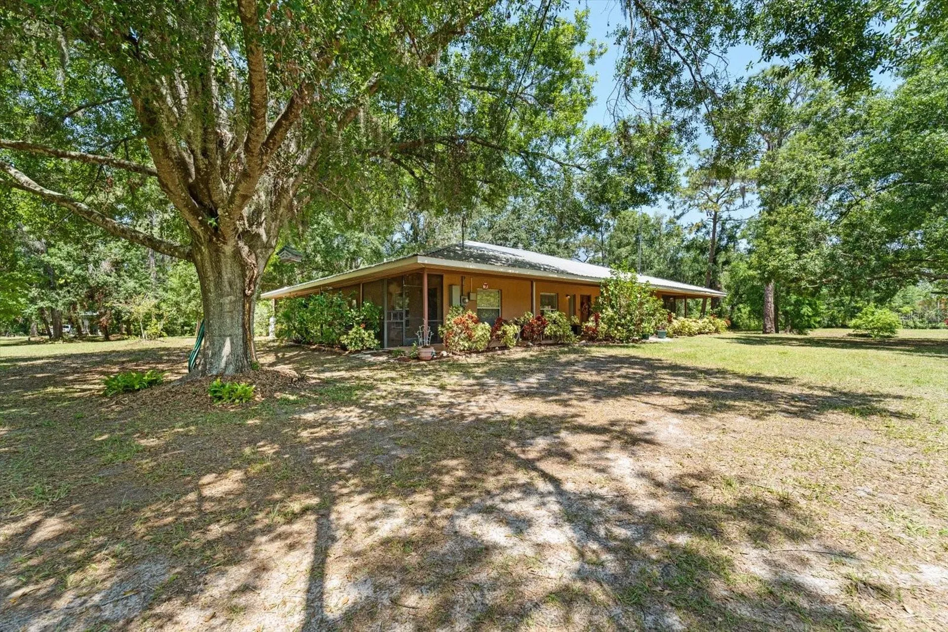 13719 Seminole Trail Wimauma FL 33598